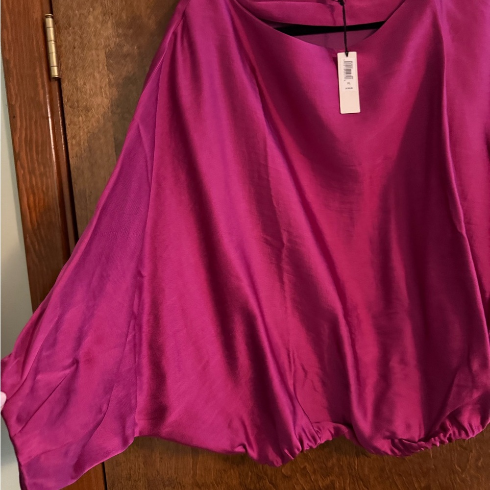 Banana Republic silk top